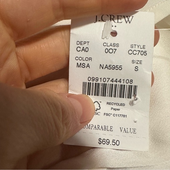 J crew Sleeveless V-neck crepe shell - Picture 2 of 2